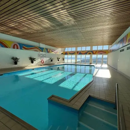 With 3 Bedrooms Vakantiehuis *