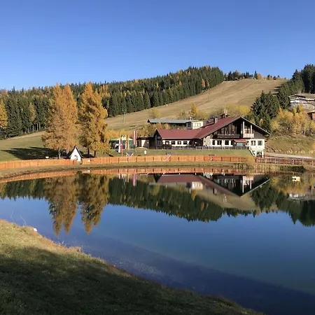 With 3 Bedrooms Vakantiehuis Zirkitz