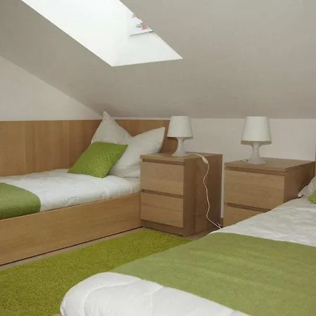 With 3 Bedrooms Ferienhaus Zirkitz