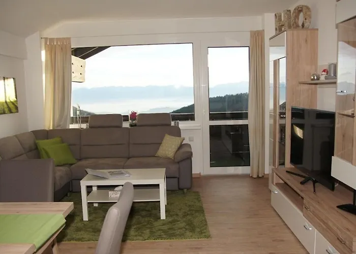 Vakantiehuis With 3 Bedrooms *